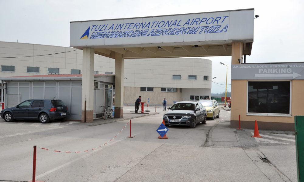 Aerodrom Tuzla prevezao više od 2.500 putnika za dvadeset dana